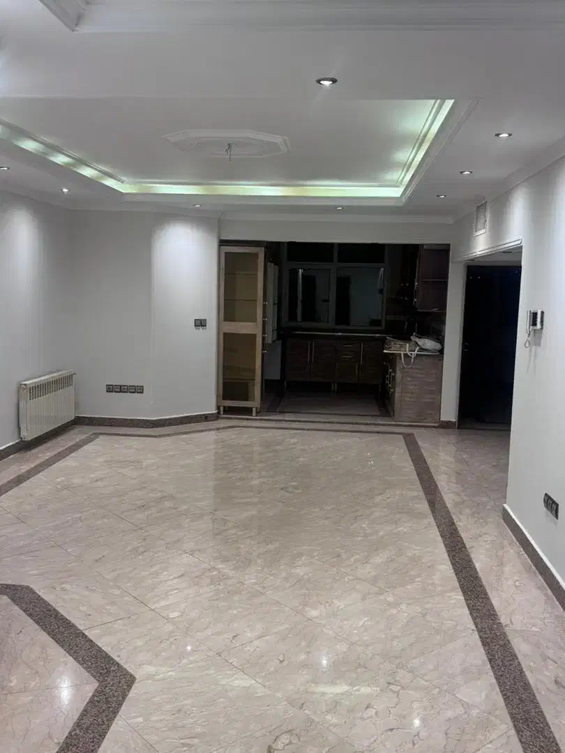 ۱۰۰ متر ۲ خوابه شیک جردن ولیعصر تخلیه بدون مالک