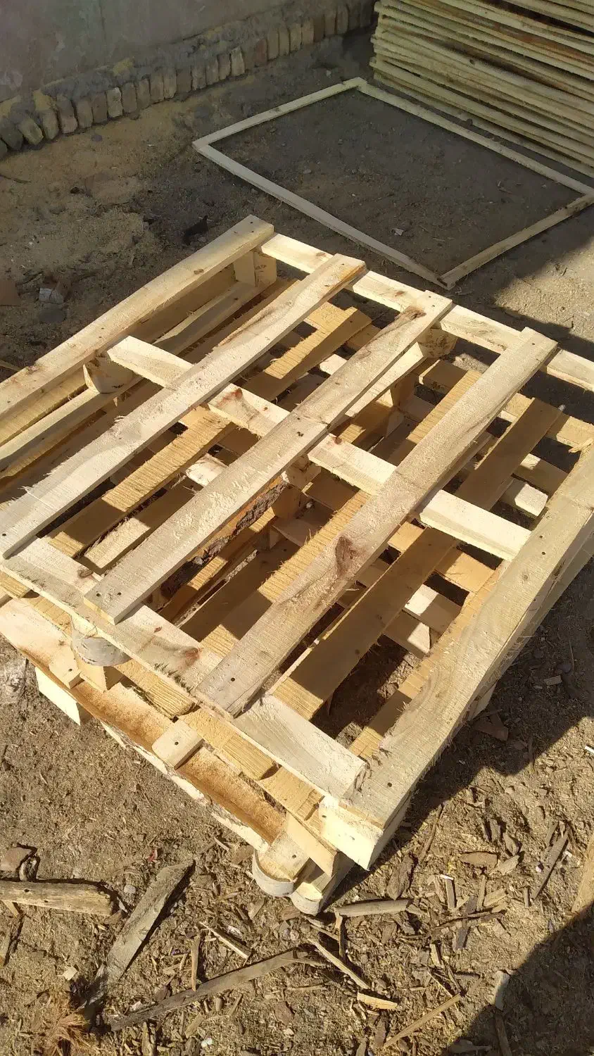 فروش انواع پالت چوبی ، ضایعات چوب و خاک اره|عمدهفروشی|آبیک, |دیوار