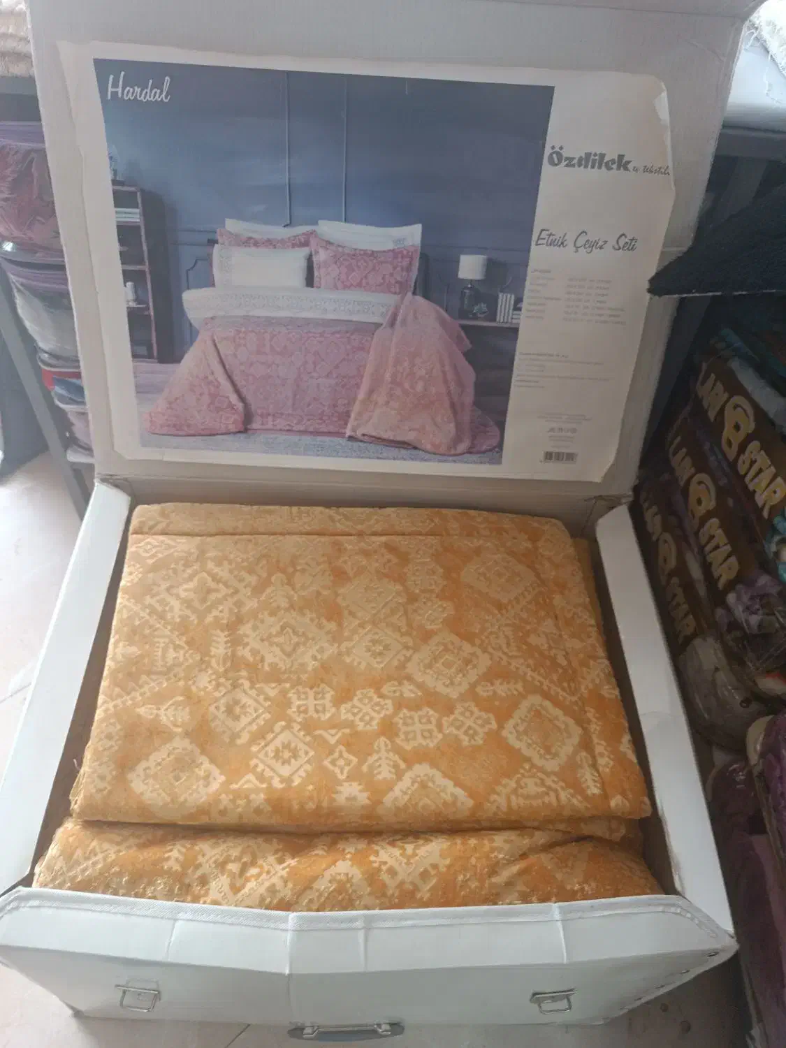 روتختی عروس دامادی ترک برای جهیزیه|سرویس روتختی|ارومیه, |دیوار