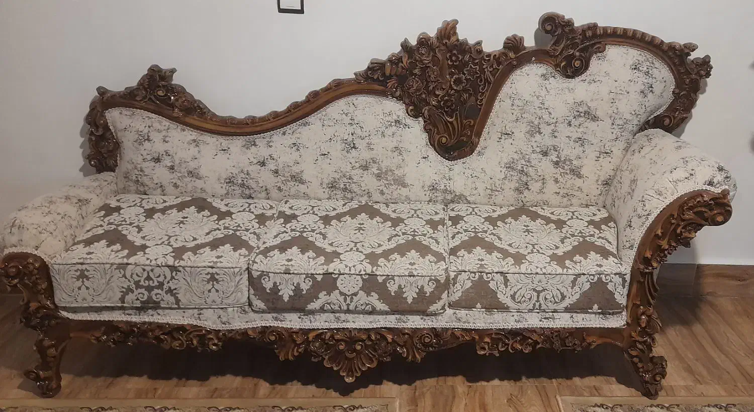 شزلون نو|مبلمان خانگی و میز عسلی|مراغه, |دیوار