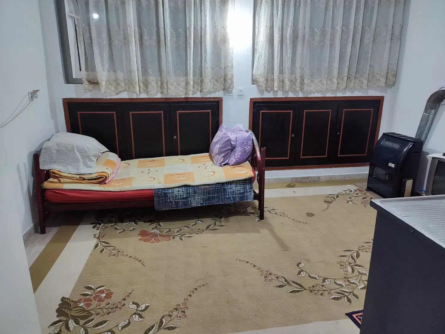 سوییت ۲۵ متری واقع در خیابان معلم|اجارهٔ کوتاه‌مدت آپارتمان و سوئیت|بیرجند, |دیوار