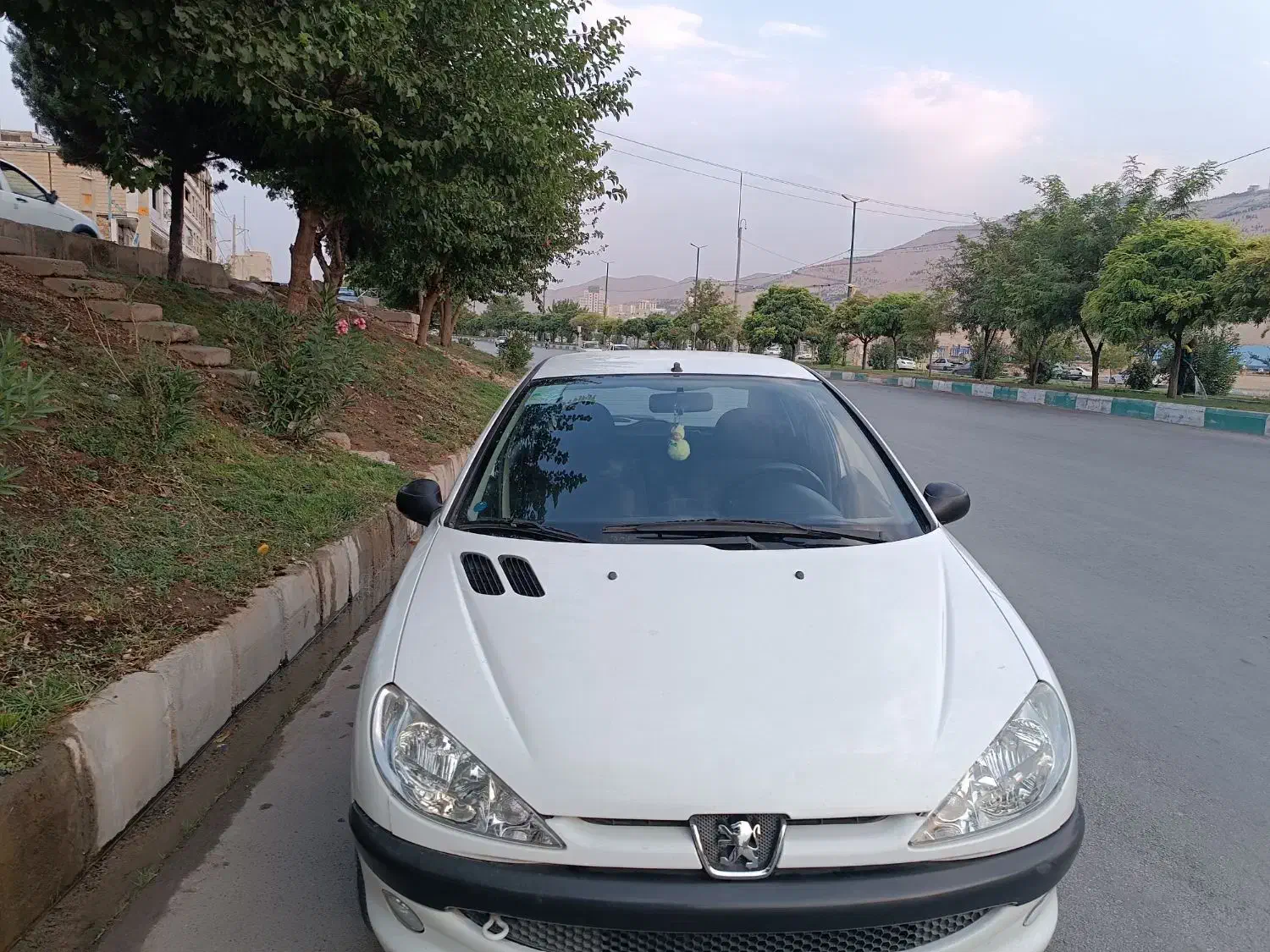 پژو 206 تیپ ۲، مدل ۱۴۰۰|خودرو سواری و وانت|خرم‌آباد, |دیوار