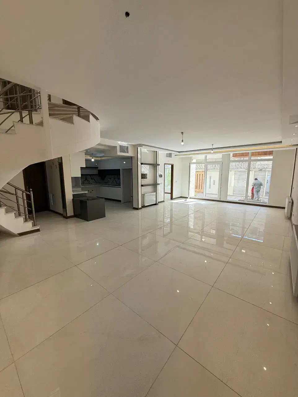 ۲۸۵ متر ویلایی نوساز/ابوالحسن|فروش خانه و ویلا|اصفهان, خواجو|دیوار