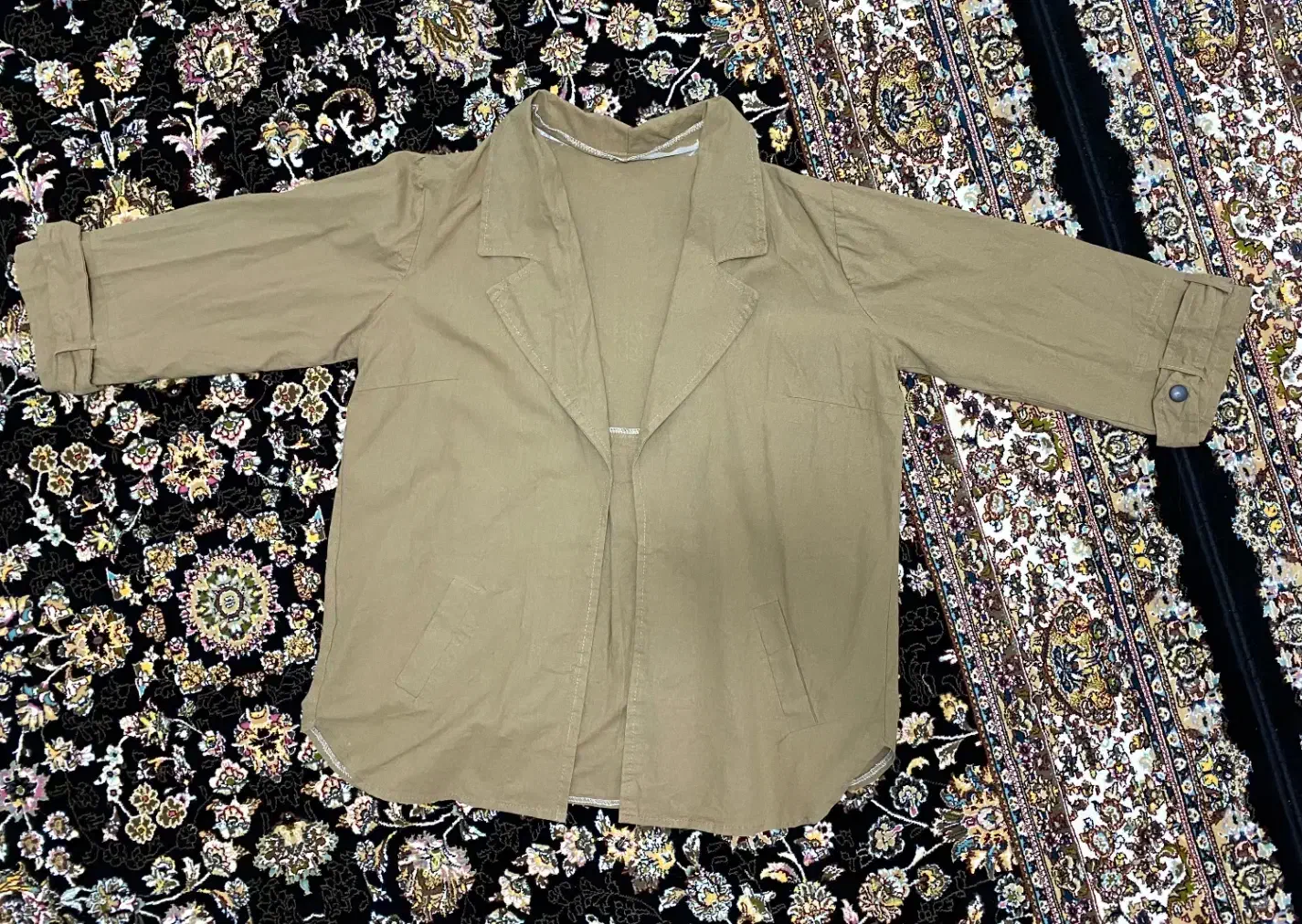 مانتو|لباس|جوانرود, |دیوار