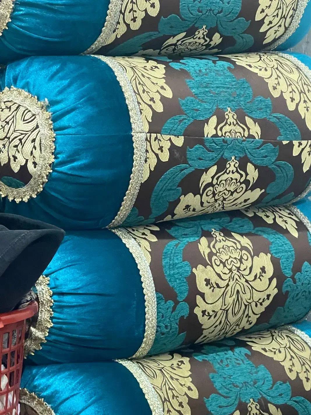 فروش ۱۰ عدد بالش|رختخواب، بالش، پتو|یاسوج, |دیوار