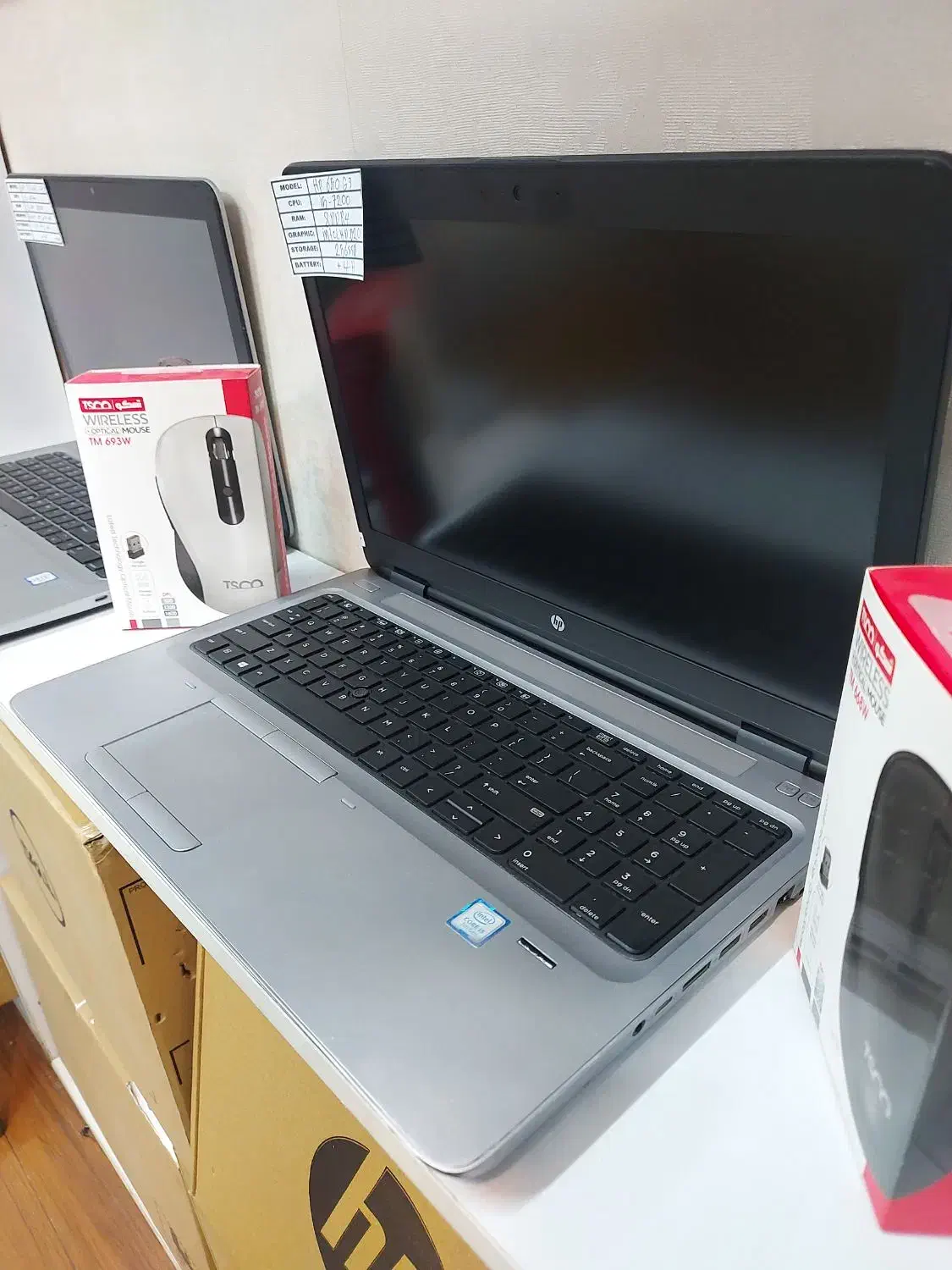 لپتاپcore i5نسل7رم8ddr4  کاملانوباکارتن‌هاردssd|رایانه همراه|تهران, پونک|دیوار