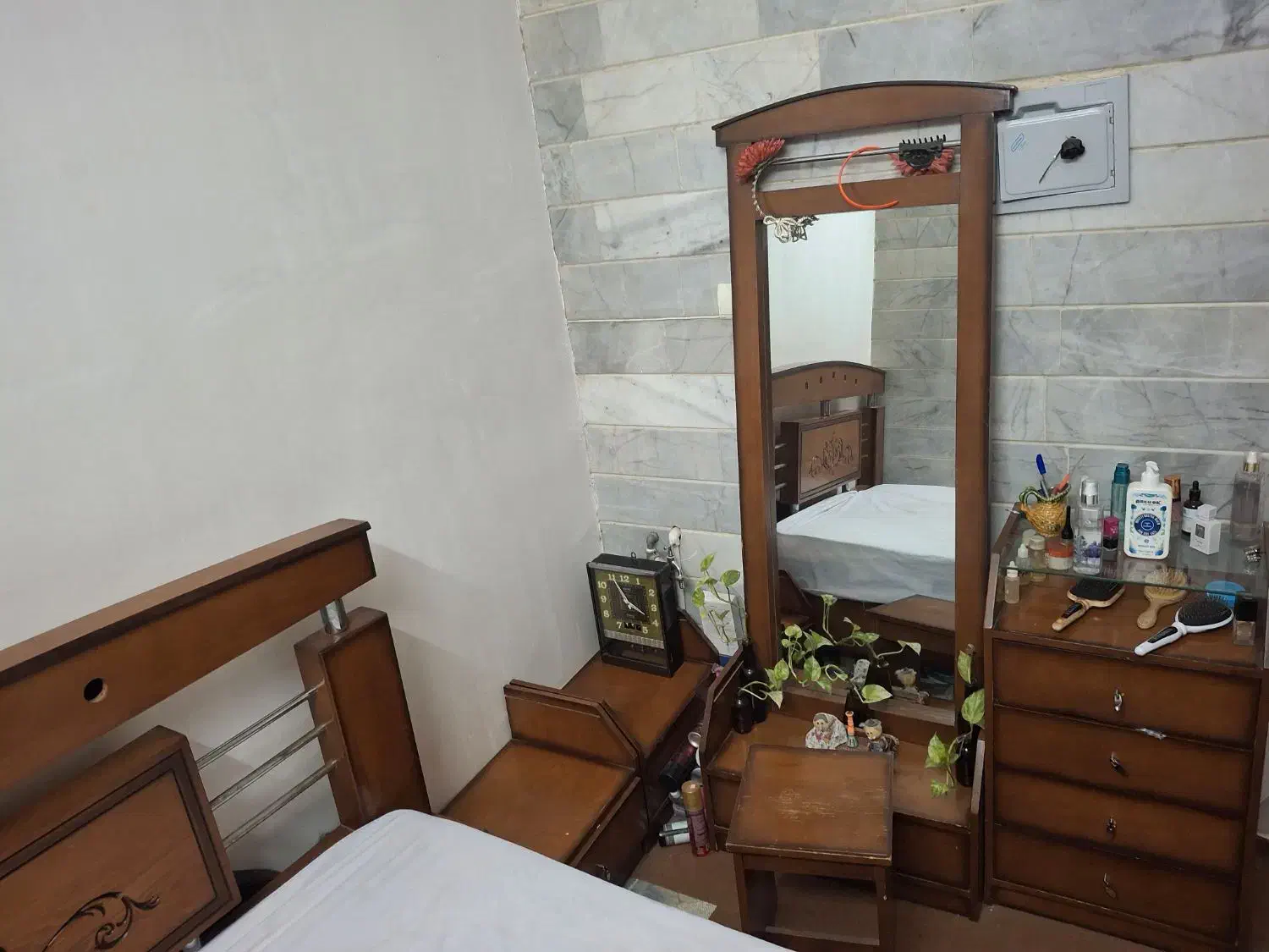 سرویس خواب|تخت و سرویس خواب|برخوار, |دیوار