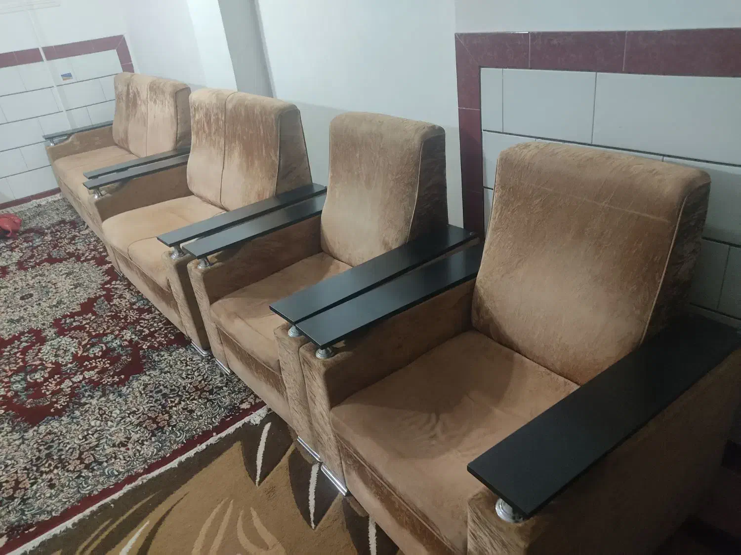 مبل کارکرده|مبلمان خانگی و میز عسلی|جیرفت, |دیوار