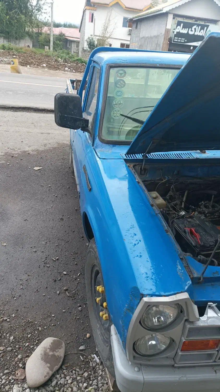 نیسان.مدل.83|خودرو سواری و وانت|سیاهکل, |دیوار