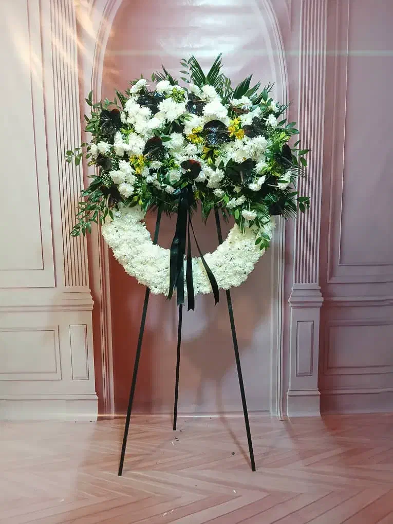 گل طبیعی تاج جام تاجگل دایره ای هلال درباری شبکه|گل و گیاه طبیعی|تهران, منیریه|دیوار