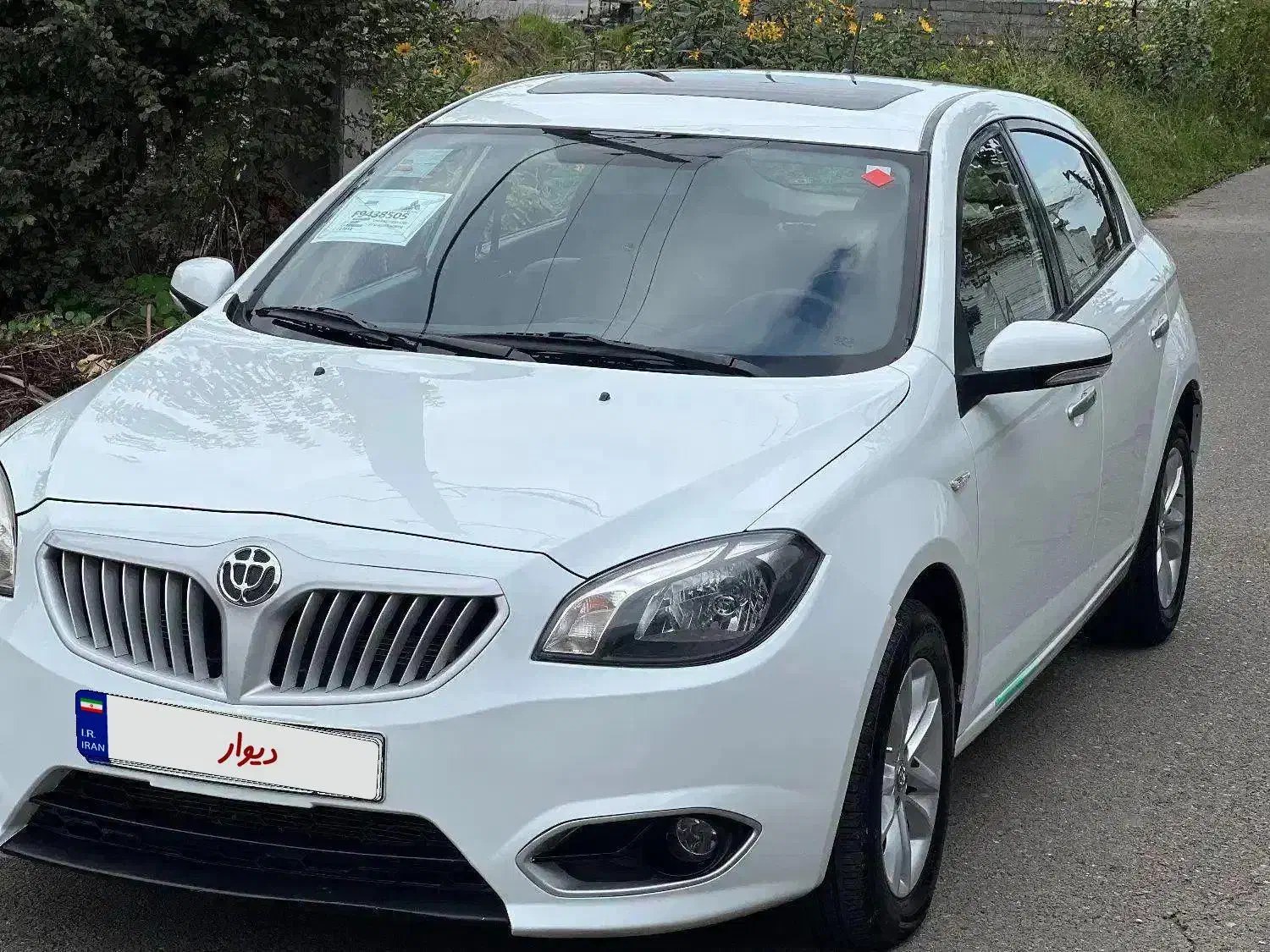 برلیانس ۳۲۰ اتومات مدل ۹۷ موتور بزرگ بیرنگ|خودرو سواری و وانت|رشت, بلوار گیلان|دیوار