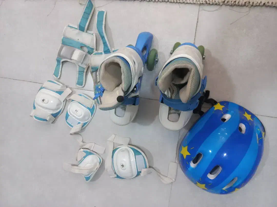 اسکیت اسپرت سایز ۳۰تا ۳۳ در حد نو با لوازم کامل|دوچرخه، اسکیت، اسکوتر|رفسنجان, |دیوار