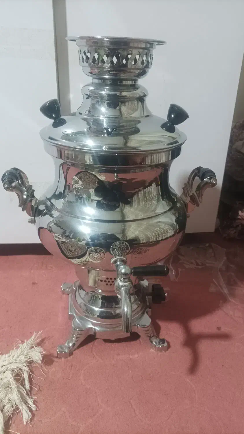 سماور گازی درحد با کارتن|سماور، چایساز، قهوهساز|سنقر, |دیوار