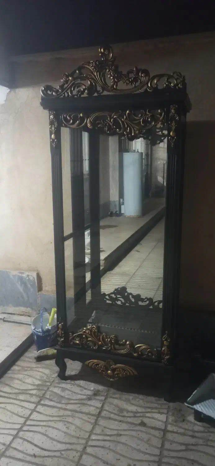 بوفه در حد نو شکیل و زیبا|بوفه، ویترین، کنسول|هشتگرد, هشتگرد قدیم|دیوار