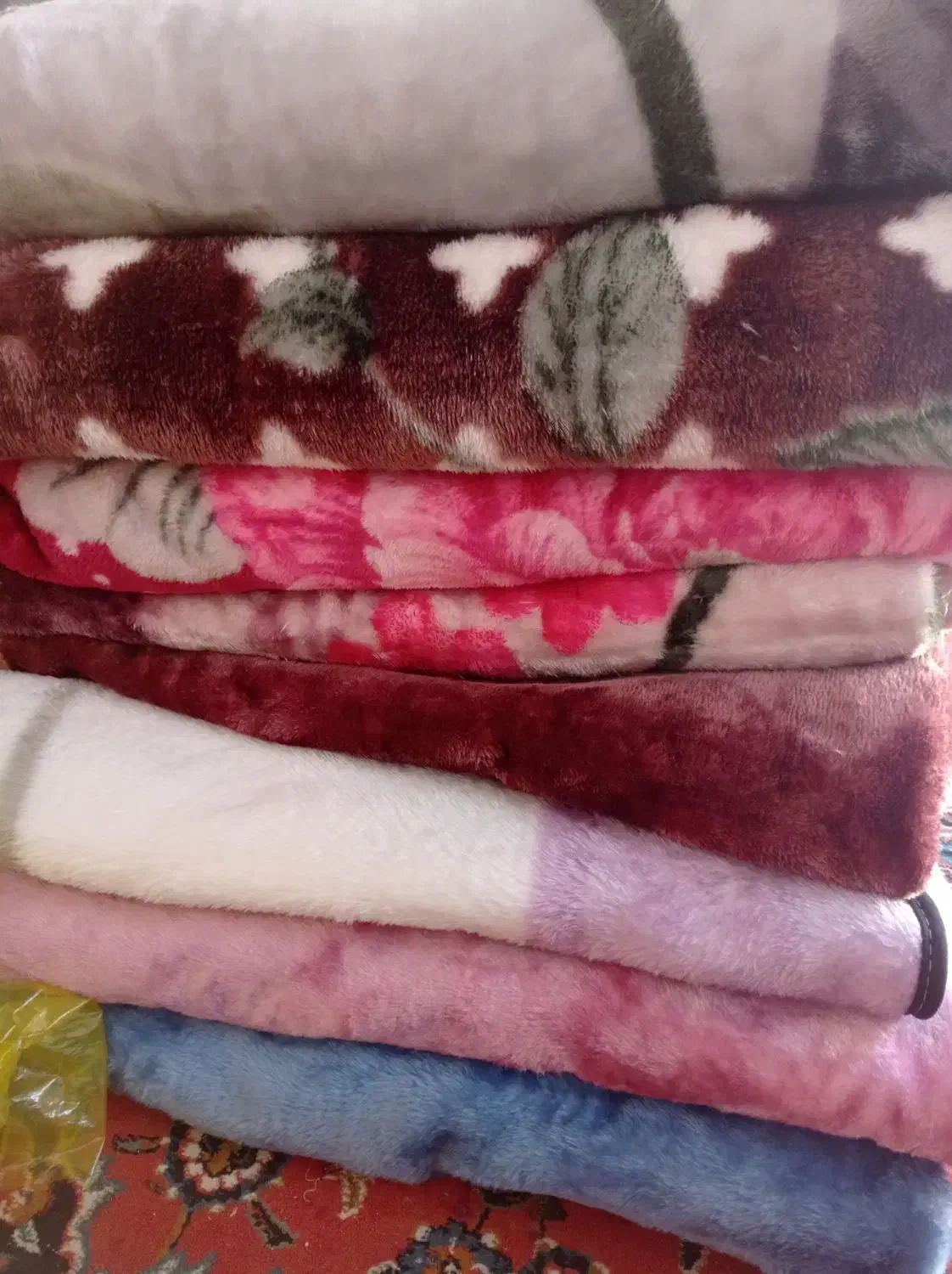 پتو گلبافت|رختخواب، بالش، پتو|مبارکه, |دیوار