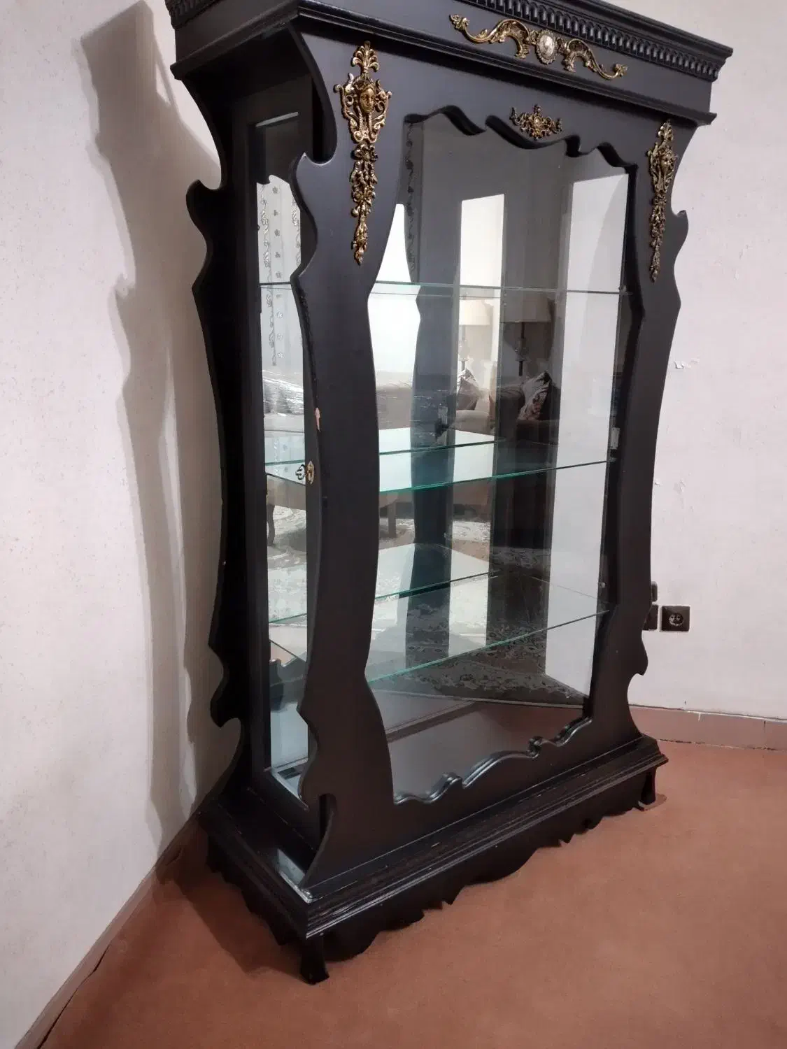 بوفه|بوفه، ویترین، کنسول|قائن, |دیوار