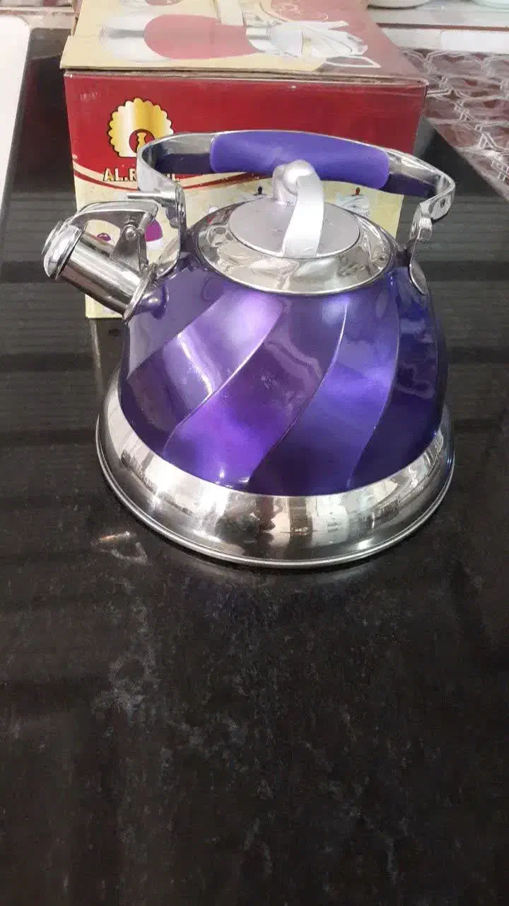 کتری سوت دار|قوری، کتری، قهوهساز دستی|همدان, |دیوار