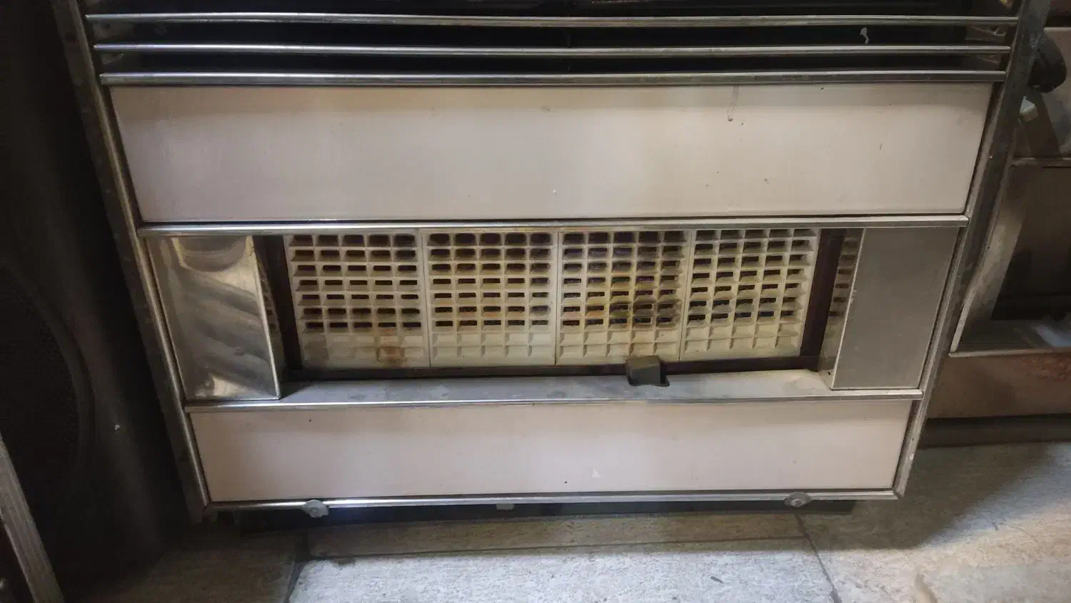 بخاری آجری سالم|بخاری، هیتر، شومینه|مشهد, آبکوه|دیوار