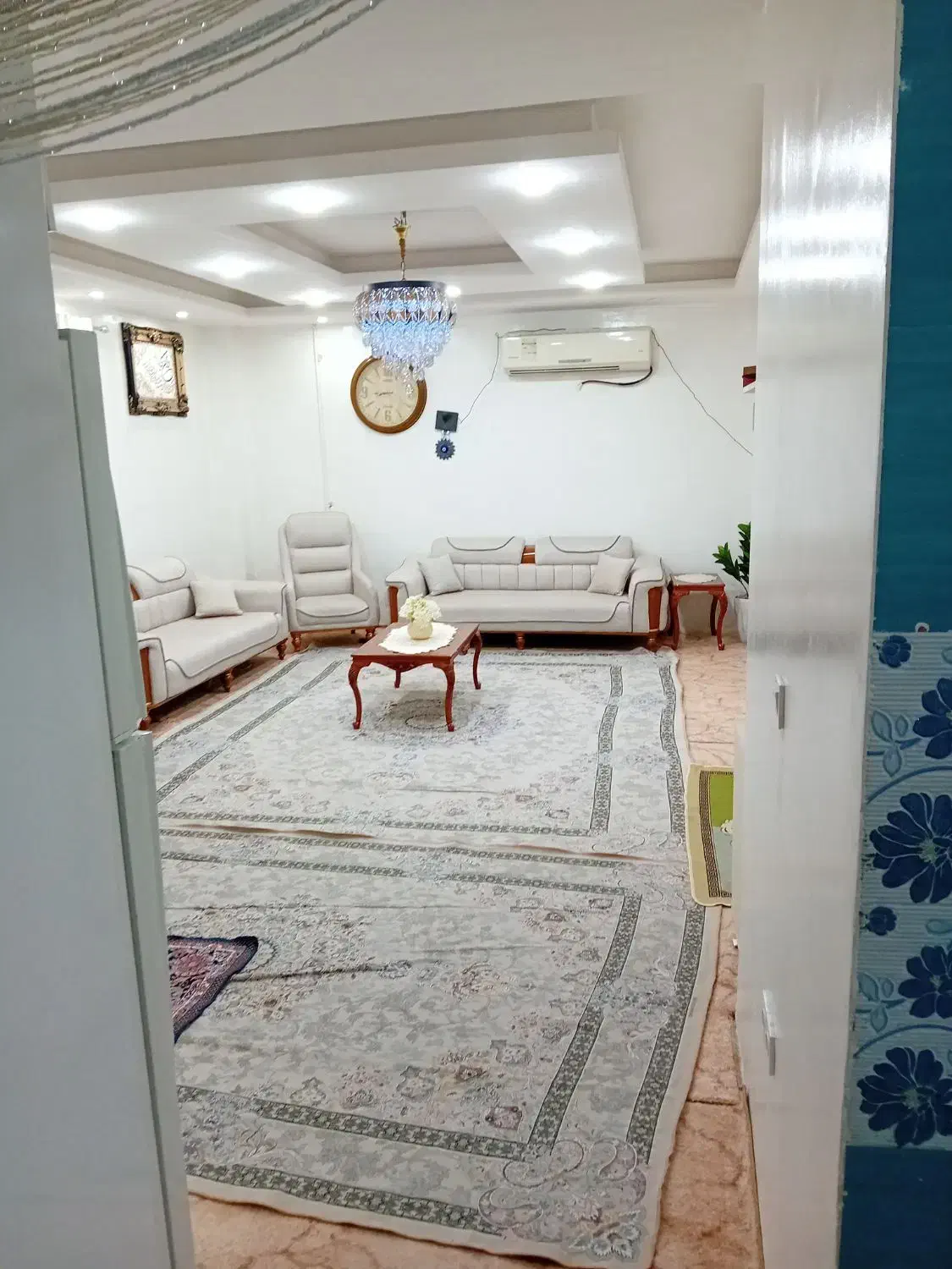 خانه اپارتمانی شهرک دانشگاه روبه رو گلستان|فروش آپارتمان|اهواز, شهرک دانشگاه|دیوار