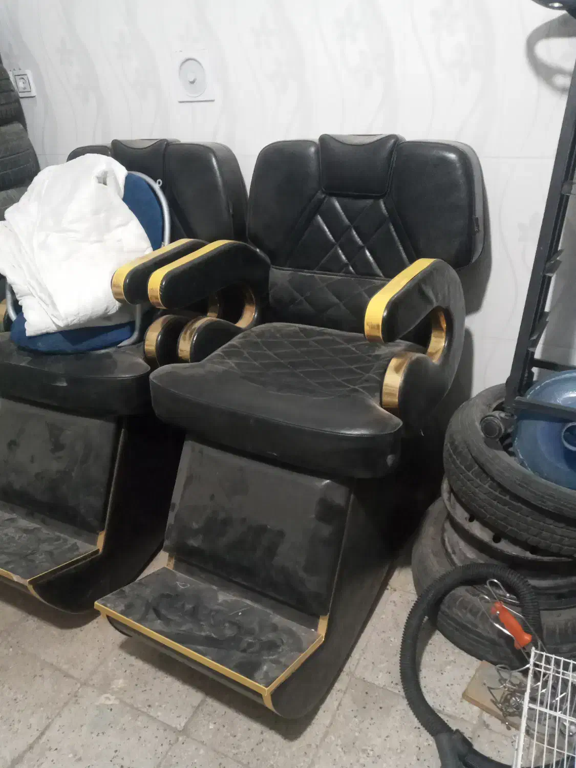 لوازم ارایشگاه|آرایشگاه و سالن‌های زیبایی|تربت‌حیدریه, پائین ولایت|دیوار