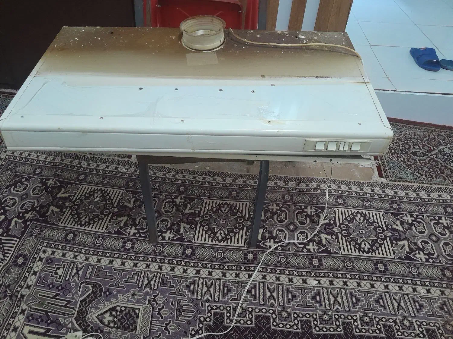 هود|هود|خوی, |دیوار