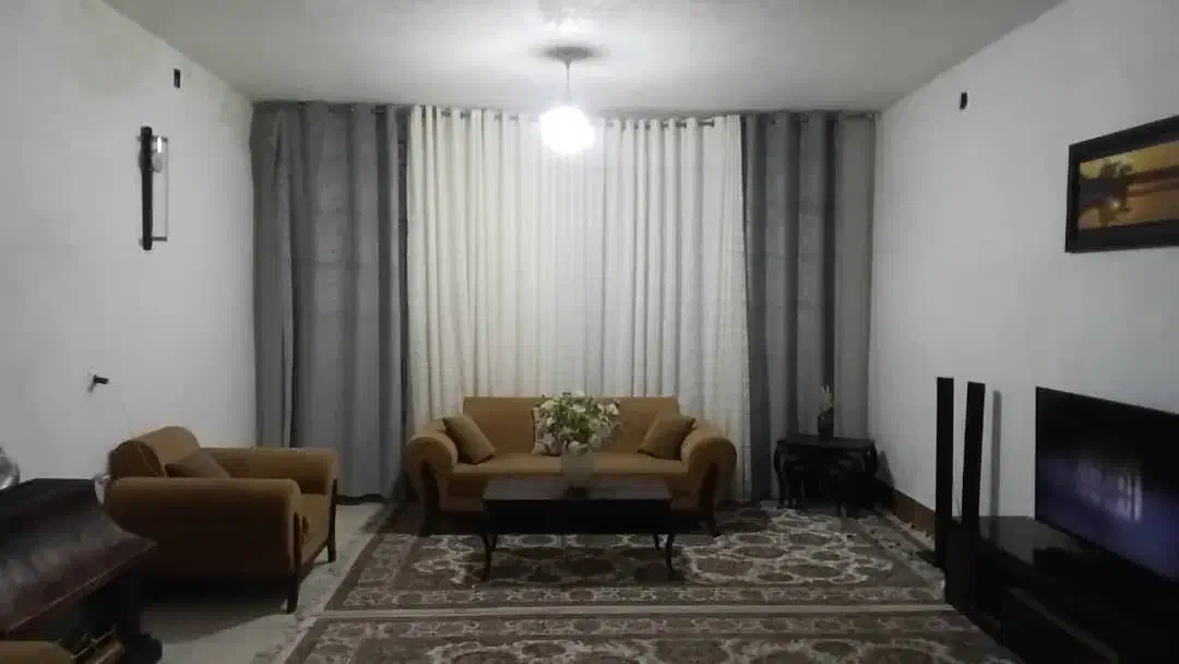 خانه اجارهای دوخوابه حیاط دار،یک طبقه|اجارهٔ خانه و ویلا|مرودشت, ژیان|دیوار