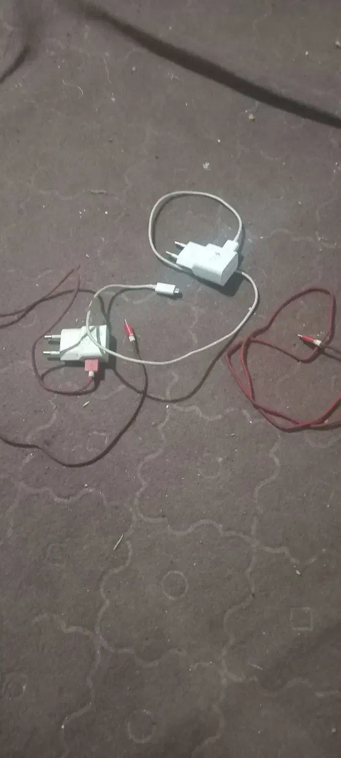 شارژر سامسونگ ویک عدد سیم شارژر اضافه اصلی|لوازم جانبی موبایل و تبلت|محمدشهر, همایون ویلا|دیوار