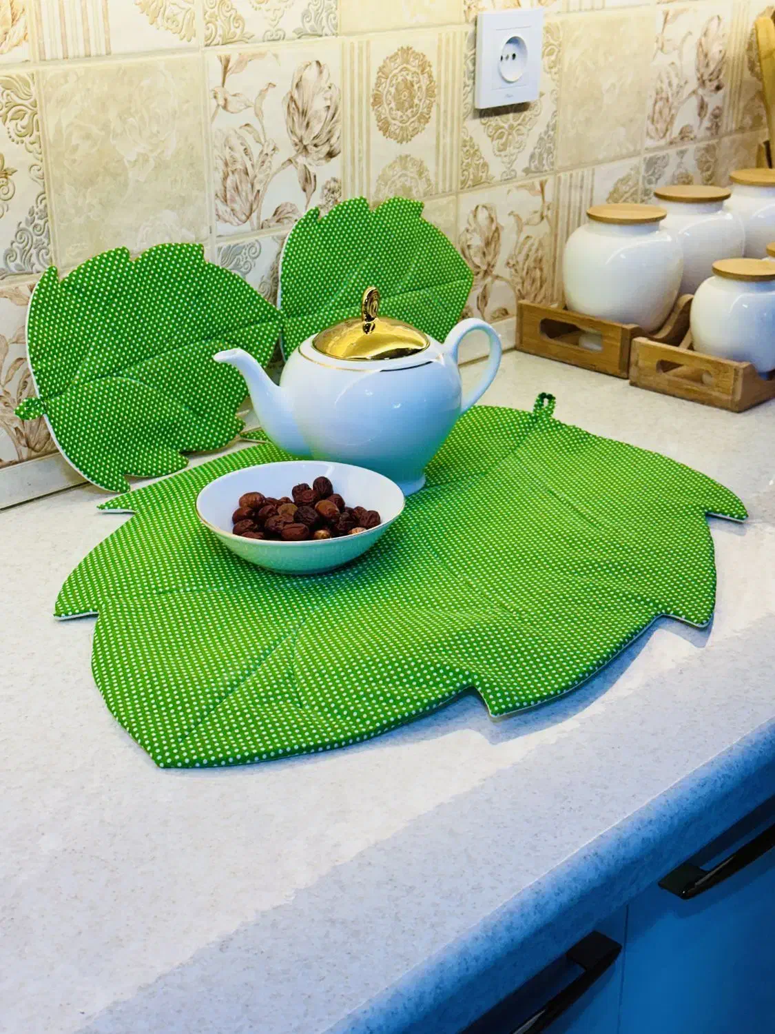 نمگیر،دستگیره وزیرقابلمه ای فانتزی|سفره، حوله، دستمال آشپزخانه|تربت جام, مطهری|دیوار