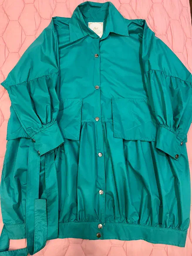 مانتو پاییزه|لباس|کاشان, فین بزرگ|دیوار