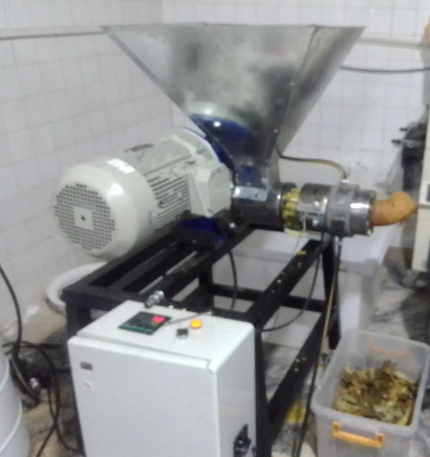 دستگاه حرفه ای روغن گیری برای کارخانه - روغن کشی|ماشین‌آلات صنعتی|مشهد, توس (بلوار توس)|دیوار