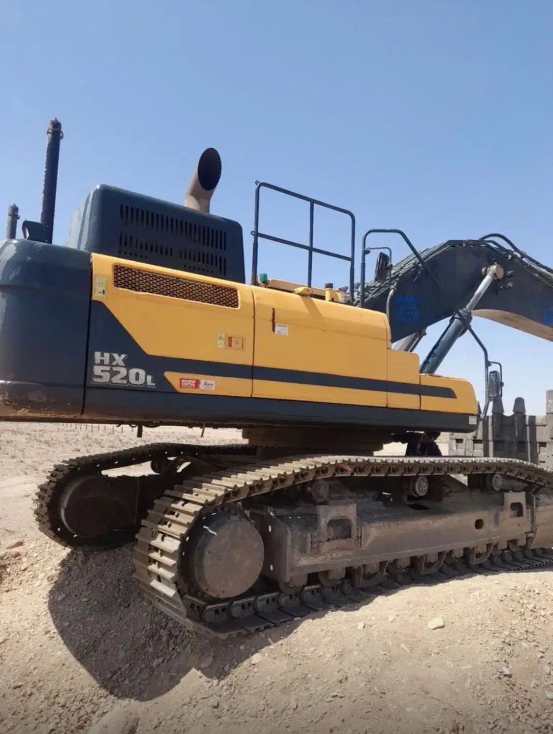 بیل هیوندا ۵۲۰|خودرو سنگین|خواف, |دیوار