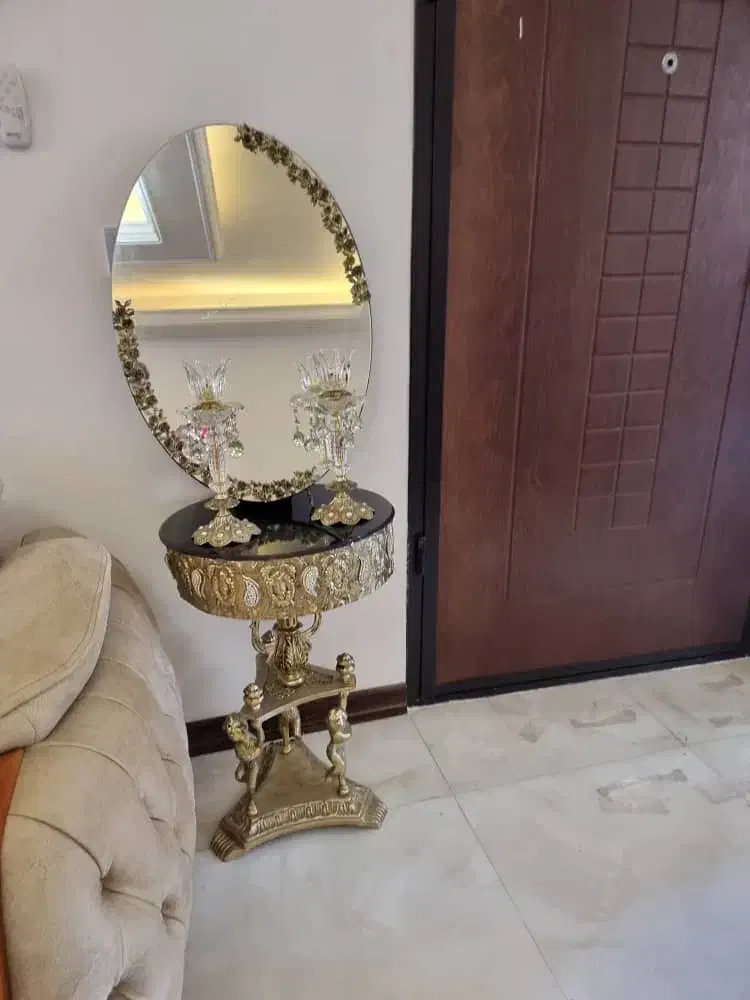 آینه و شمعدان برنز|بوفه، ویترین، کنسول|آبیک, |دیوار