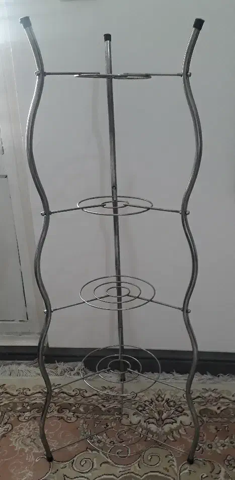 استند قابلمه|آبچکان و نظمدهنده ظروف|شیراز, کوشک میدان|دیوار