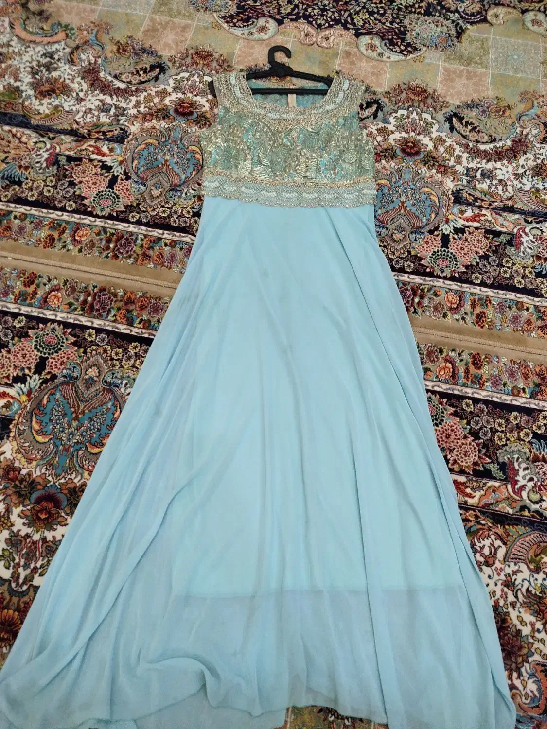 پیراهن مجلسی|لباس|فریمان, |دیوار