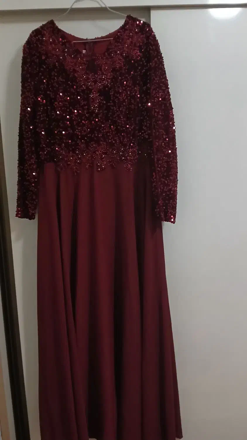 لباس مجلسی|لباس|تبریز, |دیوار