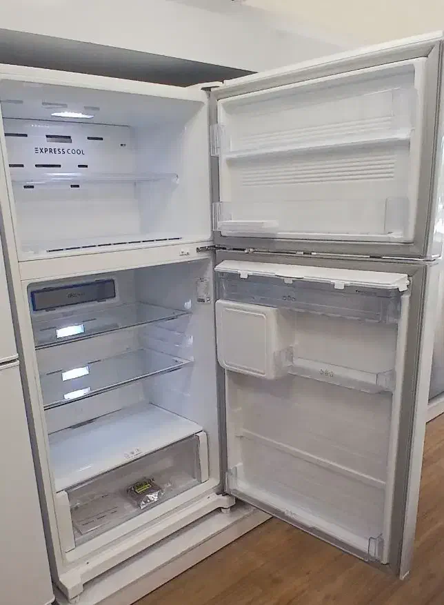 یخچال بالا فریزر 27 فوت  اسنوا با تخفیف ویژه|یخچال و فریزر|زرقان, |دیوار