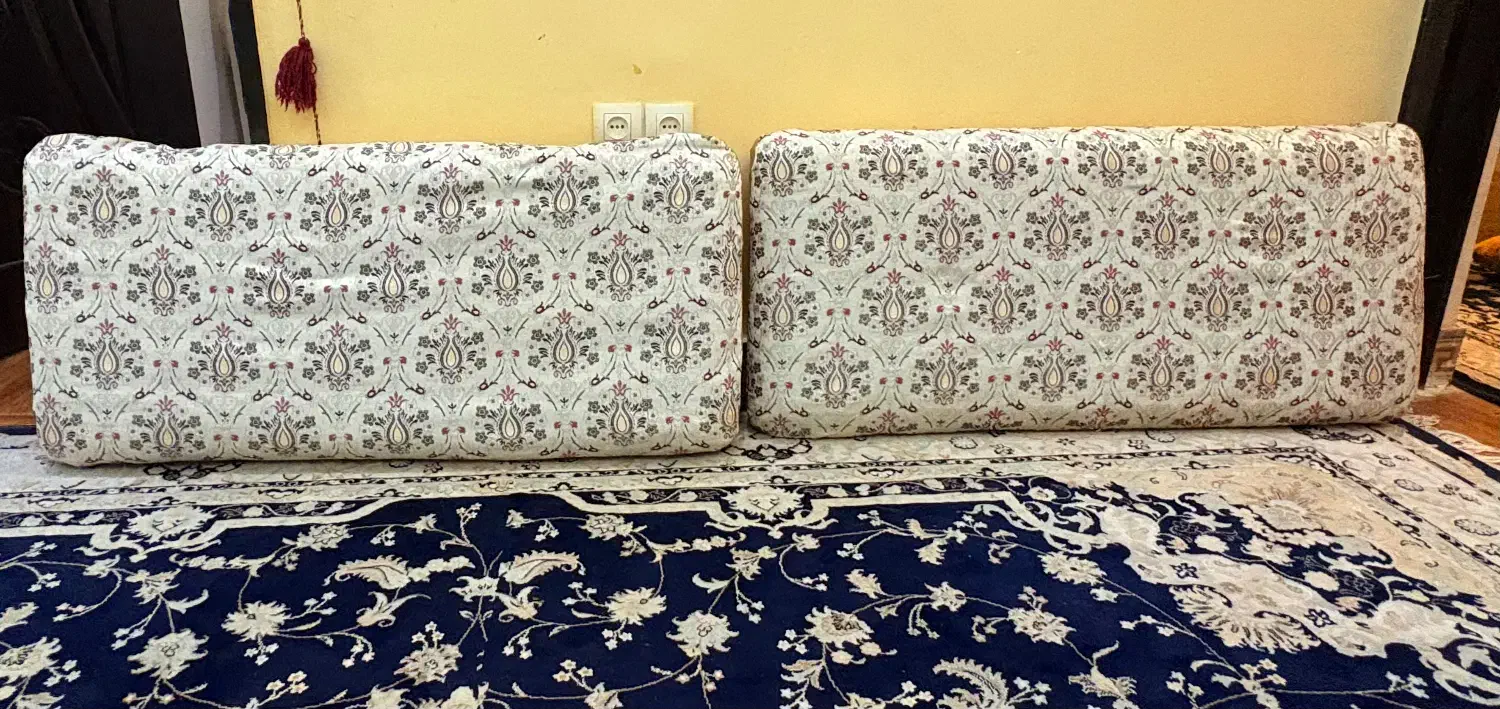 پشتی در حد نو ۳ عدد|پشتی|بندرعباس, |دیوار