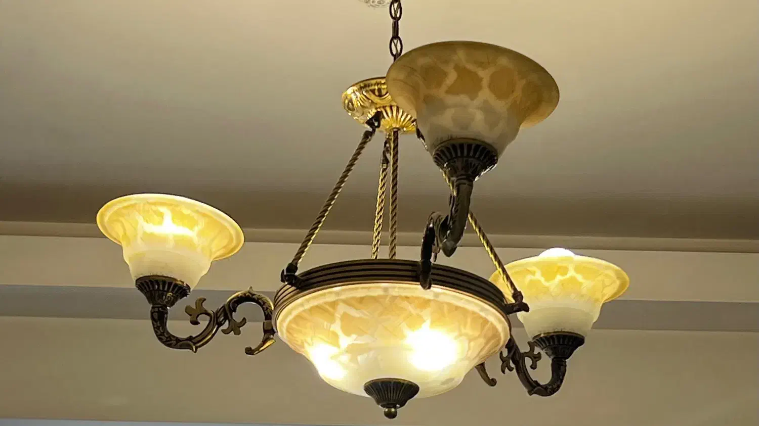 لوستر|لوستر و چراغ آویز|تهران, قلهک|دیوار