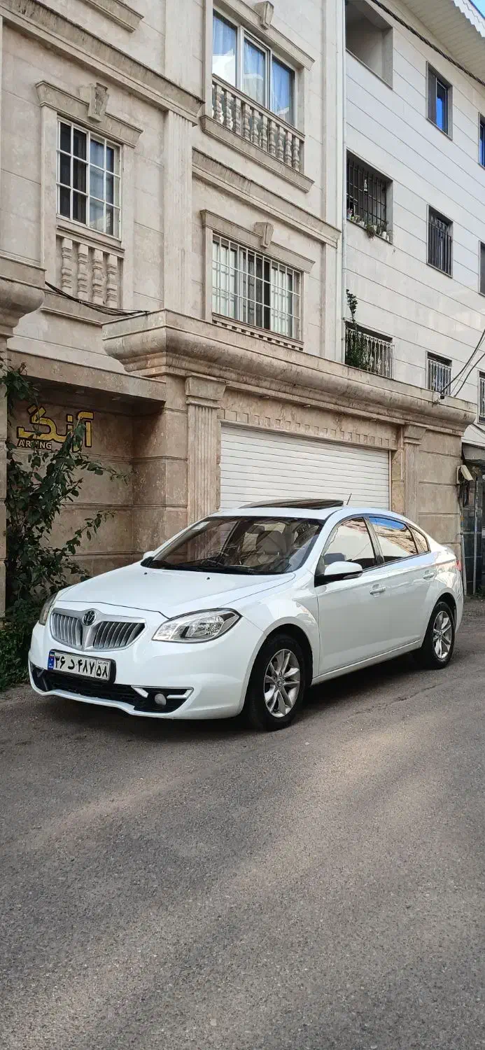 برلیانس H330 اتوماتیک مدل 1395 درجه یک|خودرو سواری و وانت|رشت, کاکتوس|دیوار