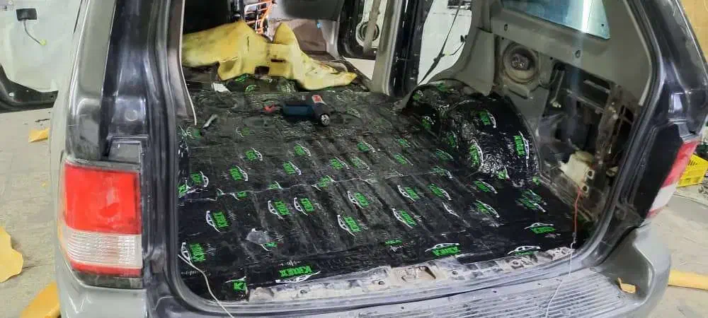 دمپینگ صداگیری پولیش تخصصی خودروهای ایرانی و خارجی|خدمات موتور و ماشین|تهران, مهرآباد|دیوار