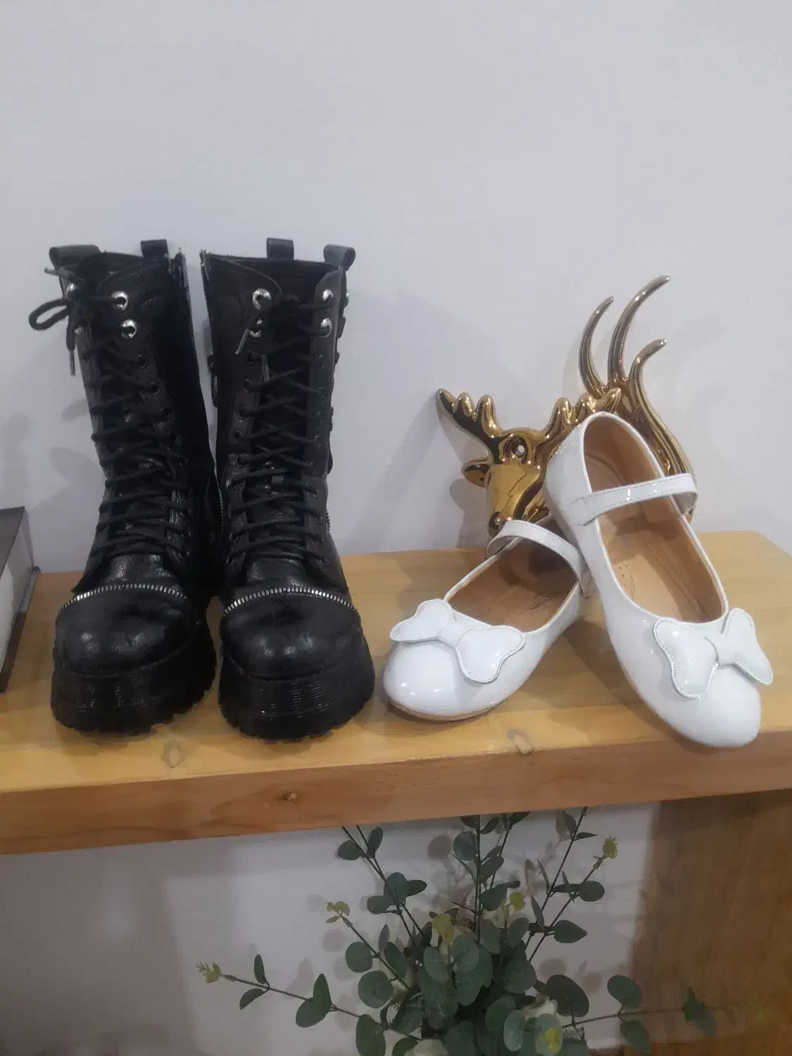 ۲ عدد کفش بوت و کفش اسپرت دخترانه سایز ۳۳ درحدنو|کیف، کفش، کمربند|گرگان, |دیوار