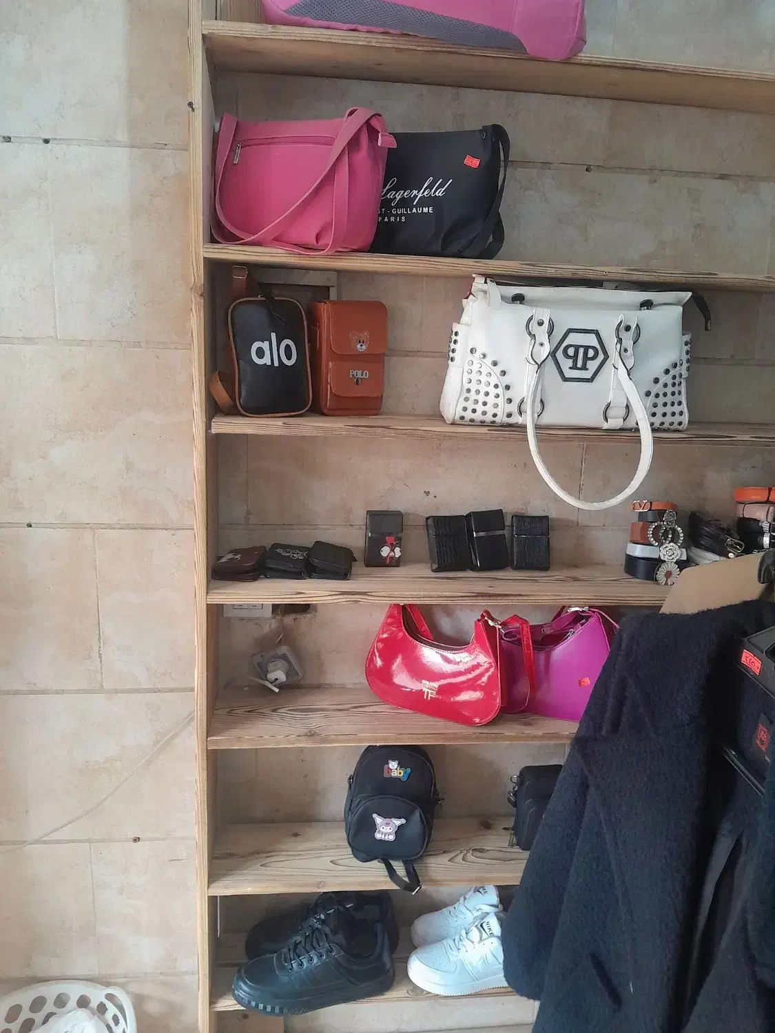 قفسه چوبی ترمو|کتابخانه، شلف، قفسه‌های دیواری|رودهن, |دیوار