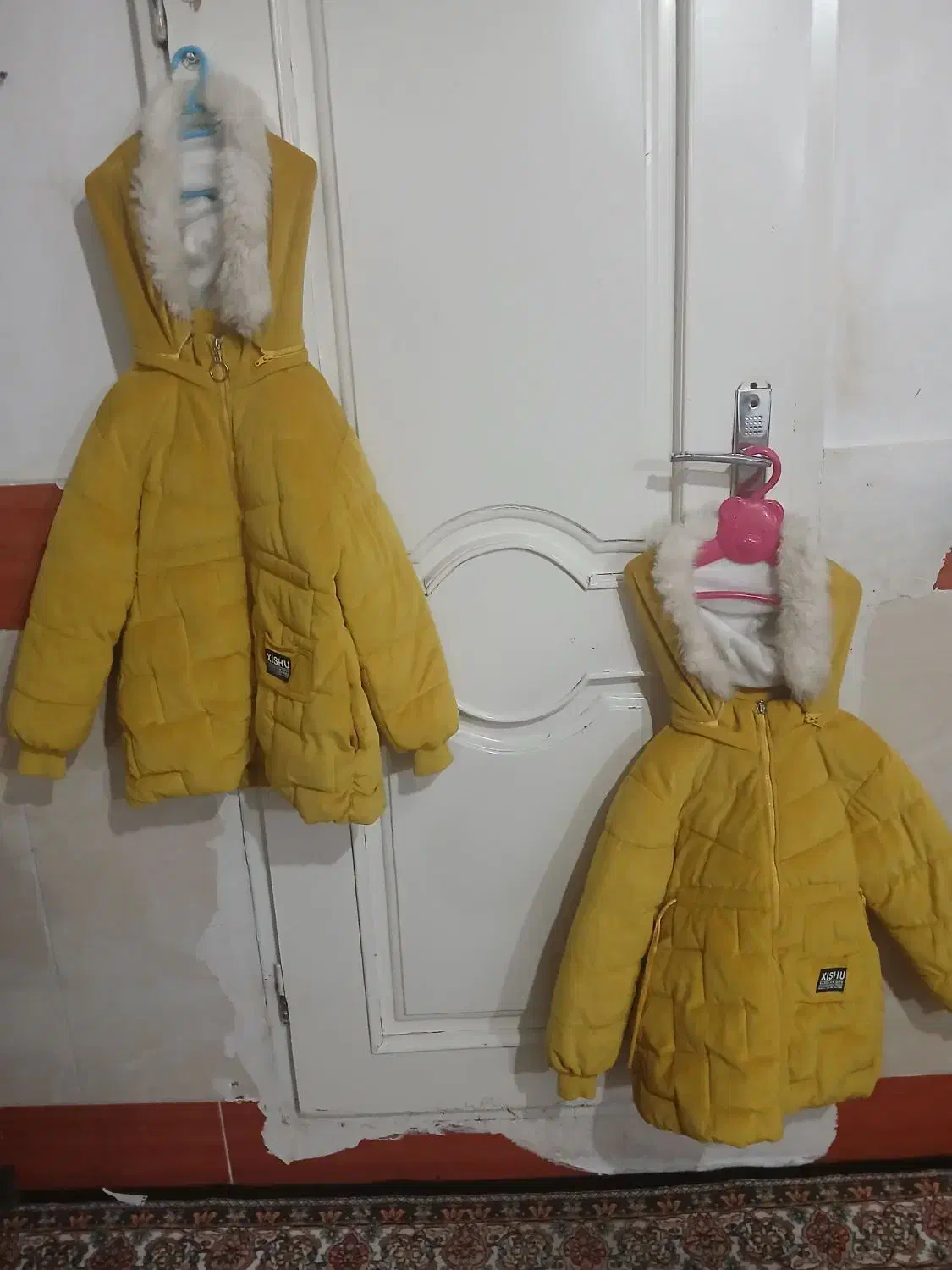 کاپشن دخترانه وبارانی پسرانه|کفش و لباس بچه|اردبیل, |دیوار