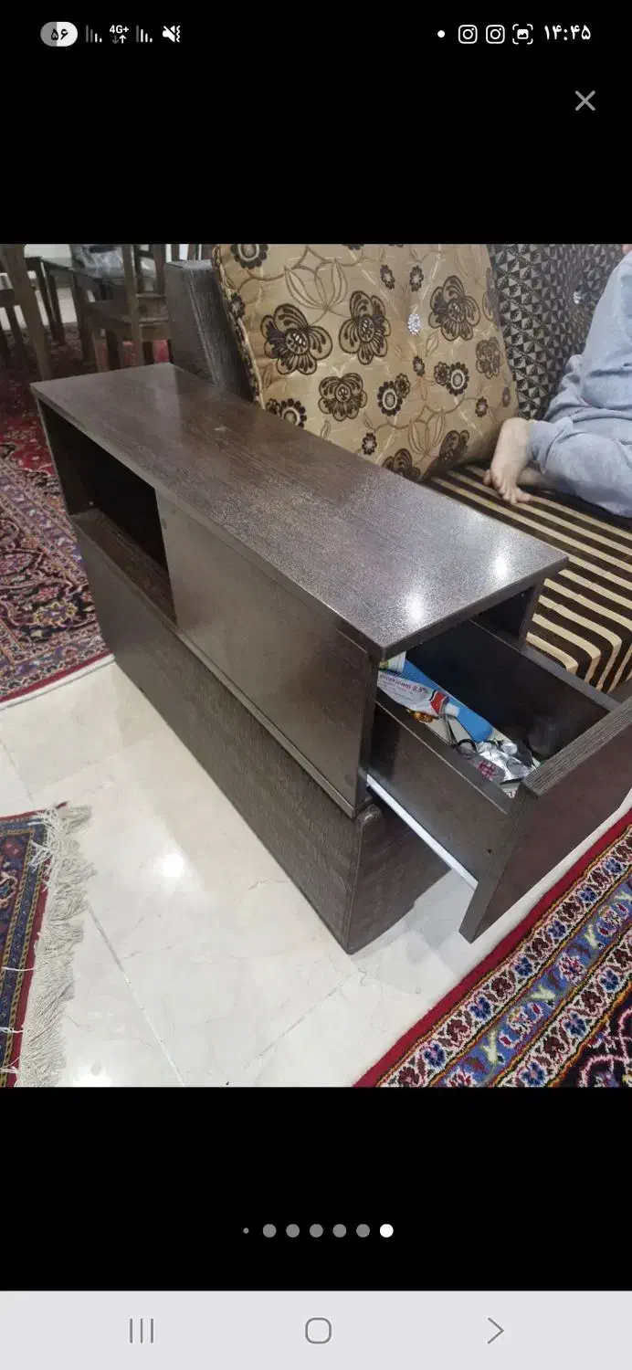 مبل ۷ نفره چرم بسیار تمیز و کاملا سالم|مبلمان خانگی و میز عسلی|تهران, جنت‌آباد شمالی|دیوار