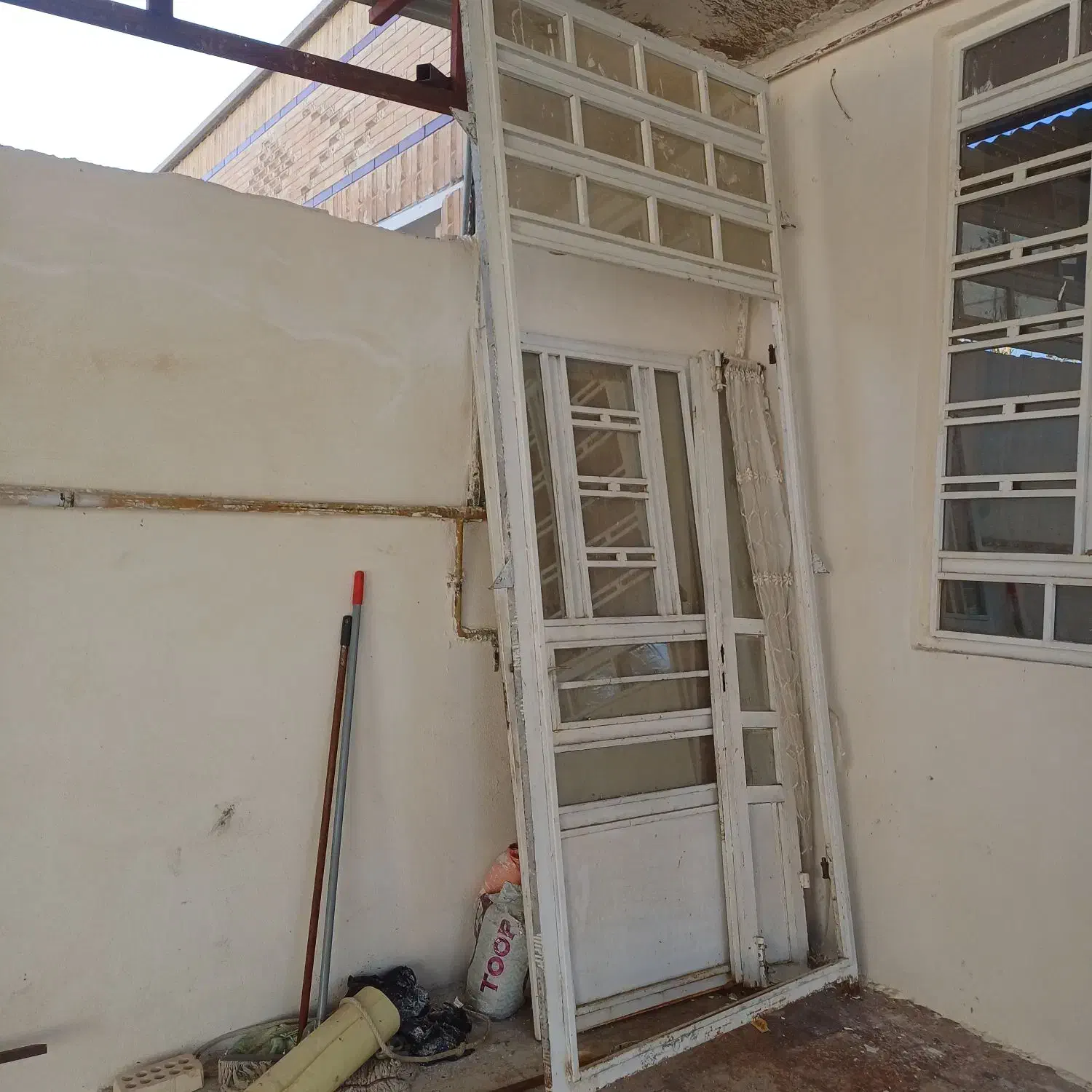 درب آهنی|مصالح و تجهیزات ساختمان|دوگنبدان, |دیوار