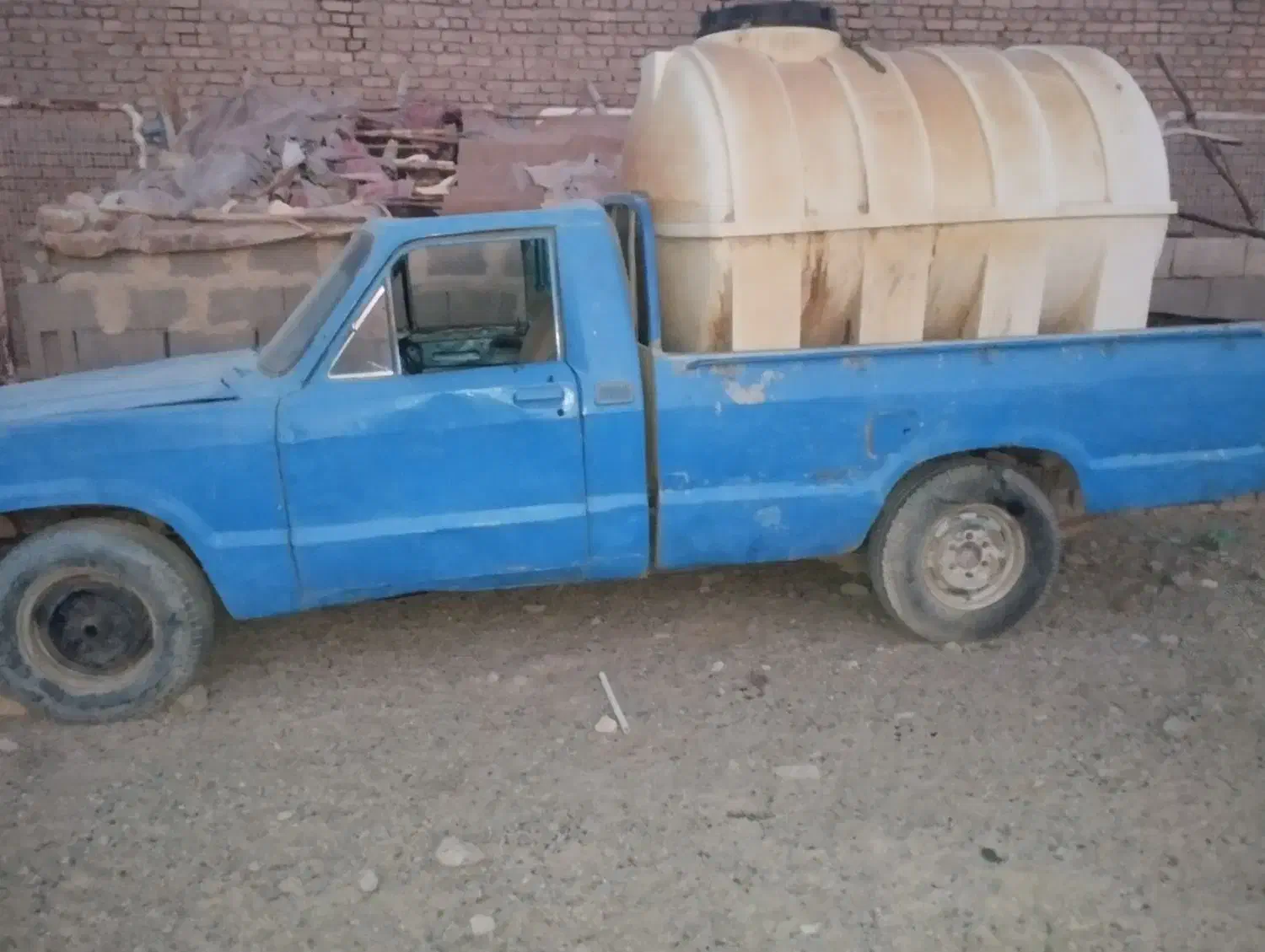 مزدا با موتور و گیربکس مگنت کاربرات وغیره تویوتا|خودرو سواری و وانت|نیمروز, |دیوار