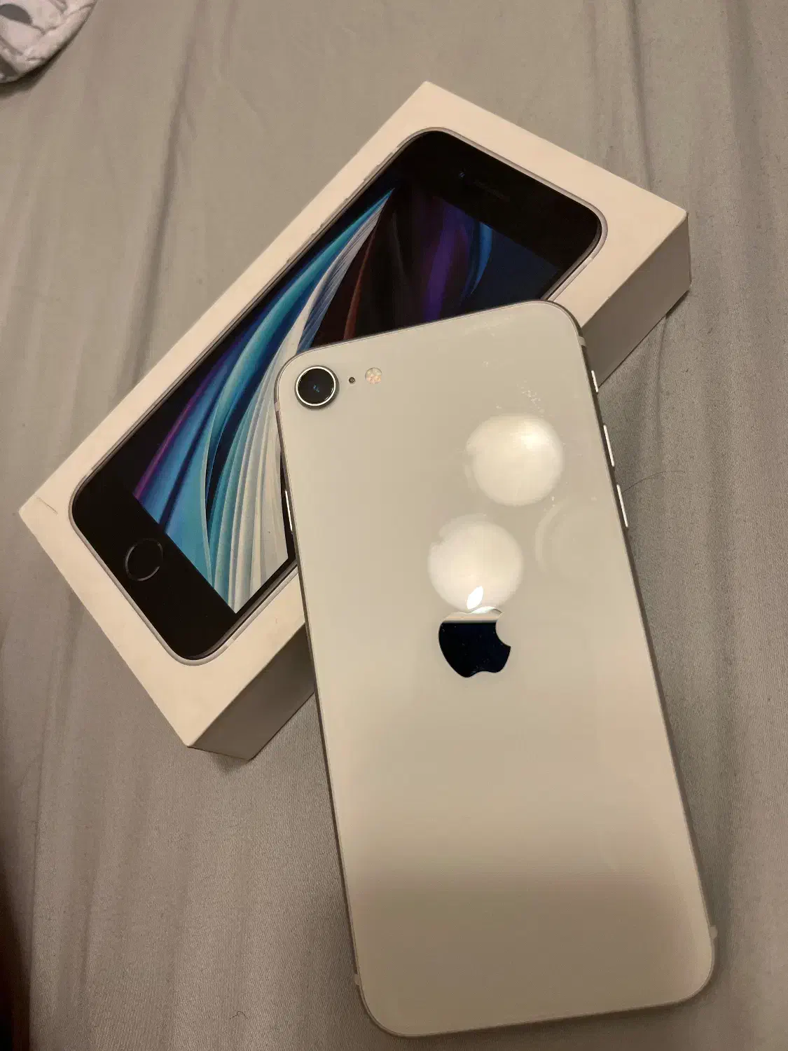 iPhone SE 2020|موبایل|تهران, پونک|دیوار