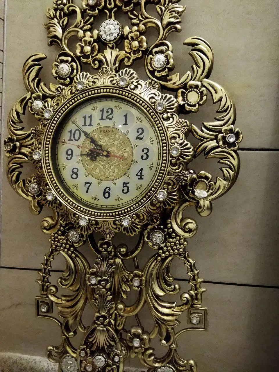 مقداری وسایل منزل|آب‌چکان و نظم‌دهنده ظروف|دورود, |دیوار