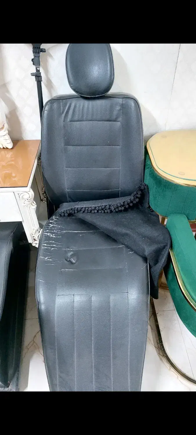 صندلی|صندلی و نیمکت|کرج, اتحاد|دیوار