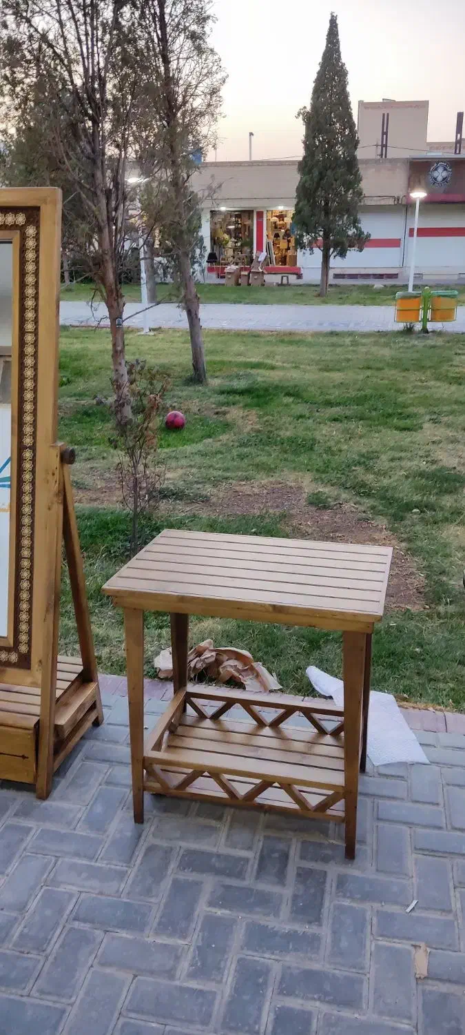 آینه های قدی تمام چوبی و کافی بار های شیک|جاکفشی، کمد، دراور|شاهینشهر, مخابرات (شهید بهشتی)|دیوار